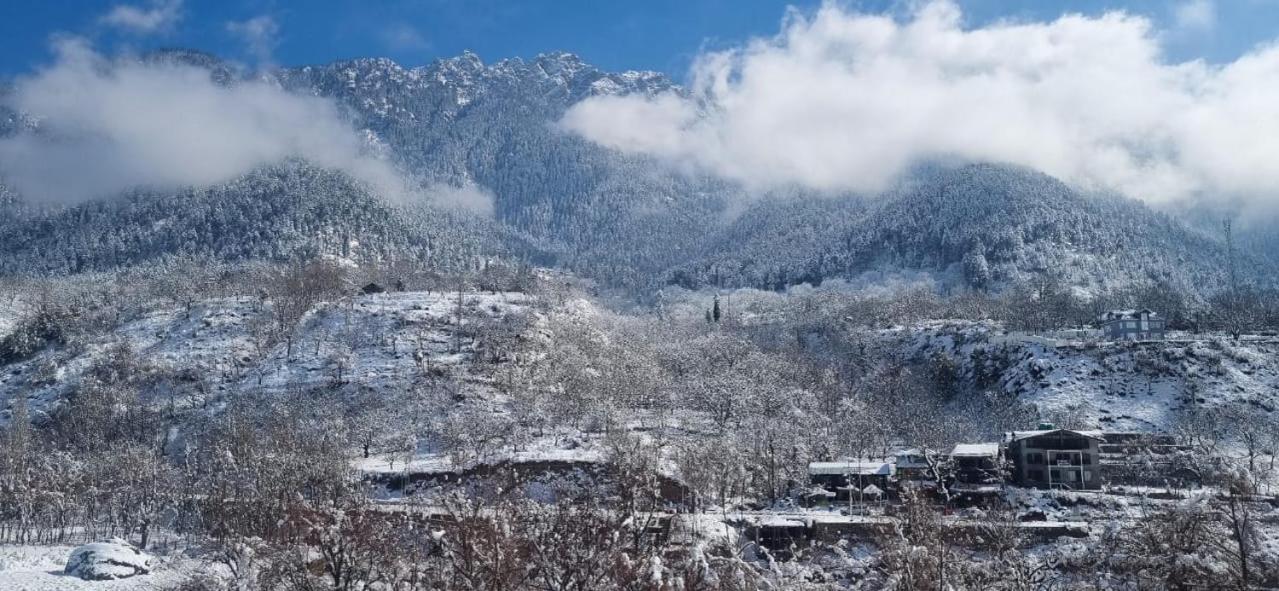 White Water Resorts Pahalgam Bagian luar foto